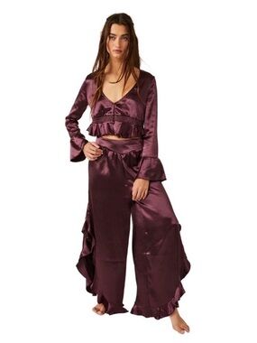 Free People SET M/S Chasing Love Ruffle
